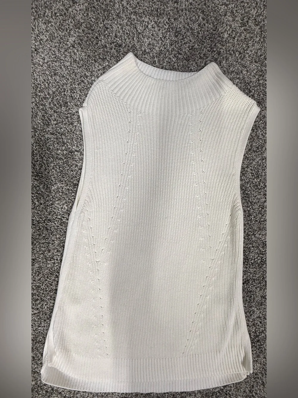 White Sleeveless Knit Sweater Tunic - Picture 5 of 8